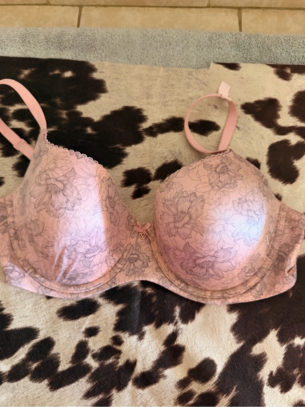 Victoria's Secret Pink Floral Lace T-Shirt Bra